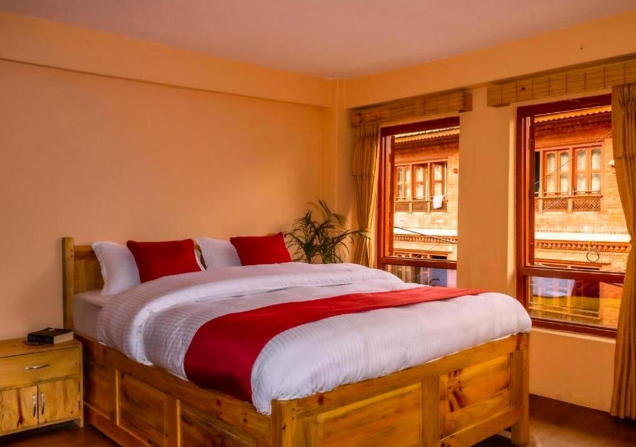Eagle Nest Hotel Bhatgoan Exteriér fotografie